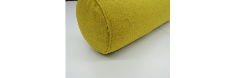 Wollstoff Nackenrollen